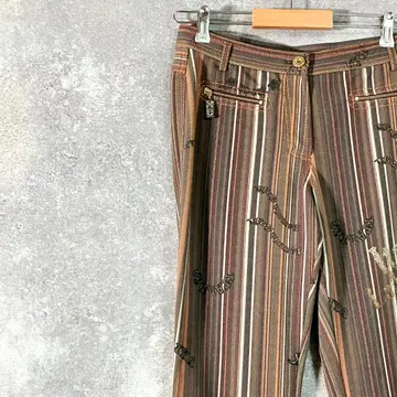 이타리야 캐주얼 팬츠 카키 스트라이프 로고 집업 스트레이트