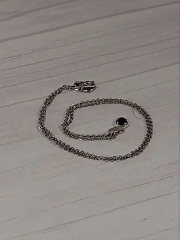 여성용 실버 목걸이