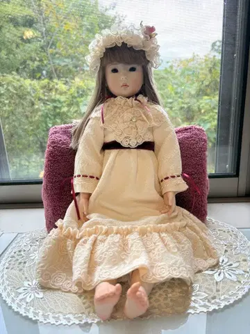 창작 인형 안고 다니는 인형 마리-