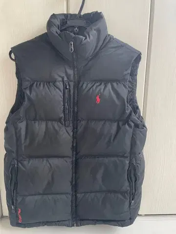 새상품급 랄프 로렌 남성용 다운 베스트 S 사이즈(M 사이즈) 170cm