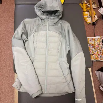 lululemon 룰루레몬 다운 자켓 size6