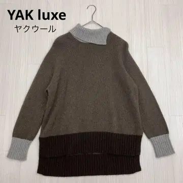 YAK luxe 터틀넥 바이컬러 야크 울 니트 스웨터