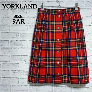 [ YORKLAND ] 요크랜드 울 빨간색 체크 프론트 버튼 스커트