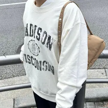 저널 스탠다드 맨투맨