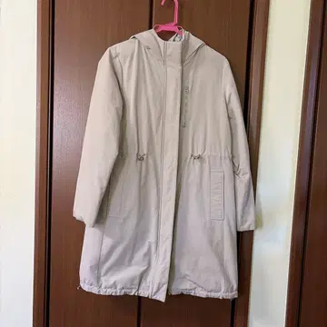 두클라쎄 리버서블 후드 부착 다운 자켓