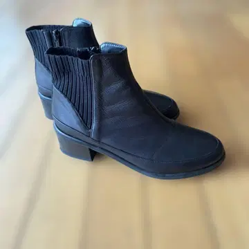 개버딘 KT 숏부츠