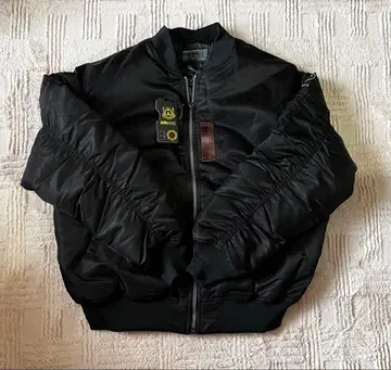 새상품 블랙 US AIR FORCE MA-1 사이즈 XXL 1벌만 입고