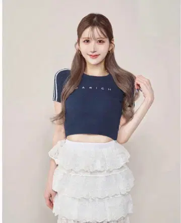 미사용 다리치 라인 파일 니트탑 네이비