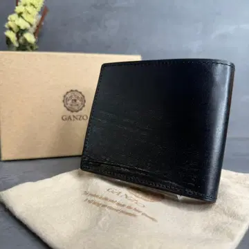 미사용품 GANZO 이단 접이식 지갑 AVON 브라이들 가죽 블랙