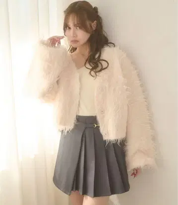 Ambre Neige 샤기 숏 니트 가디건 핑크