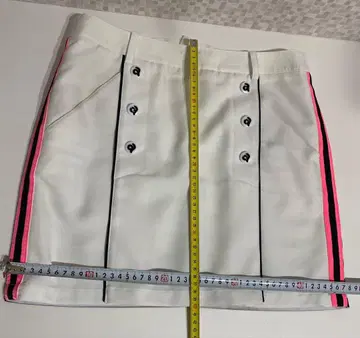 알치비오 안감 부착 스커트