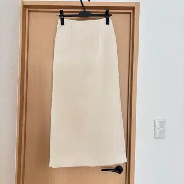 아이보리 타이트 스커트 zara