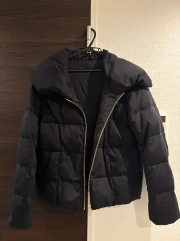 다운 자켓 블랙