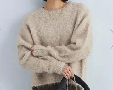 미사용품 그린 라벨 릴랙싱 알파카 혼방 니트