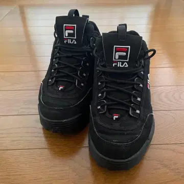 FILA 블랙 스니커즈