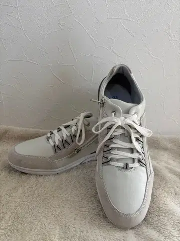 [리갈] 스니커즈