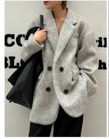 [거의 미사용] GYPSOPHILA 미들 기장 오버 사이즈 샤기 코트