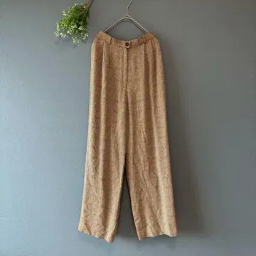 샤레 블랑 (L) 새상품 정가 29000엔 실크 함유 헤링본 무늬 팬츠