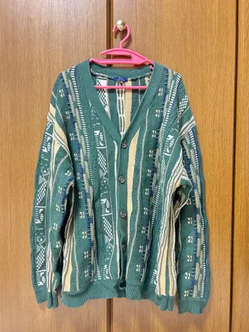 그린 계열 가디건