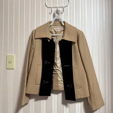 알마 앙 로즈 ALMA EN ROSE 베이지 블랙 테일러드 자켓