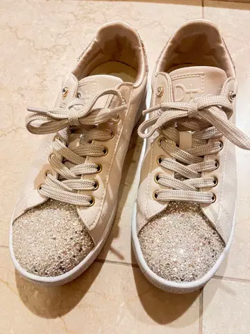 diana 글리터 스니커즈 베이지 23.5cm