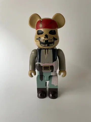 베어브릭 파이리츠 오브 카리브 400%