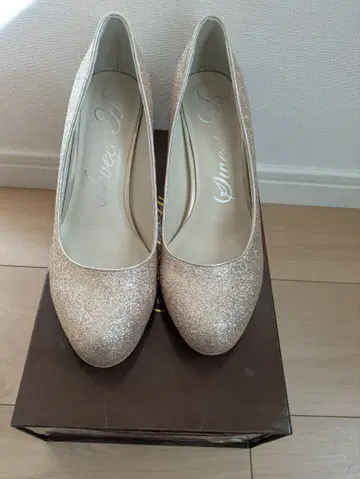 골드 글리터 펌프스 L 사이즈