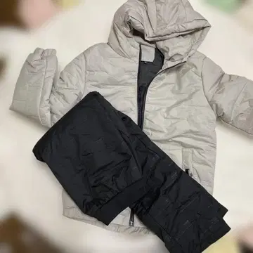 그레이 후드 부착 다운 자켓 M 사이즈