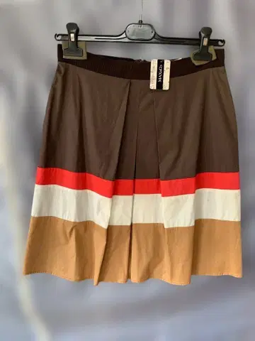 브라운/레드/화이트 플리츠 스커트 사이즈 40