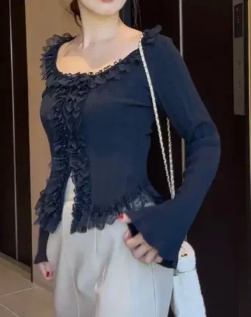 snidel Sustainable 프릴 니트 풀오버