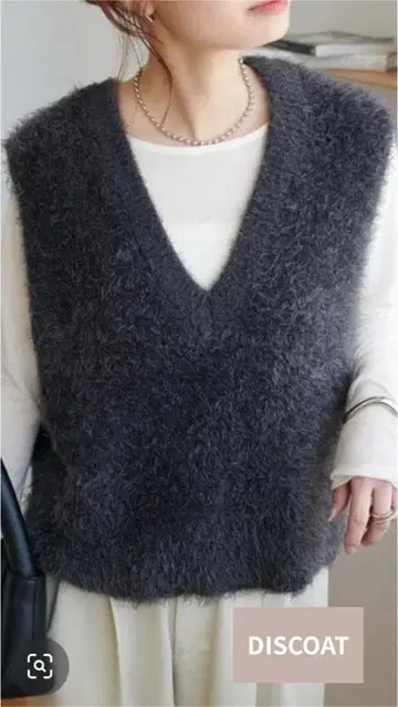 DISCOAT 페더 얀 숏 베스트 차콜 그레이