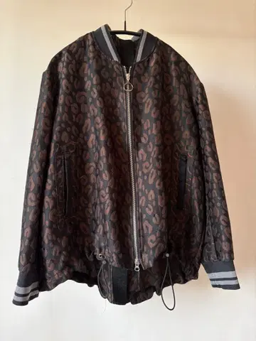 우조 레오파드 무늬 집업 자켓 블루종