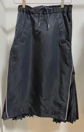 sacai 나일론 트윌 스커트