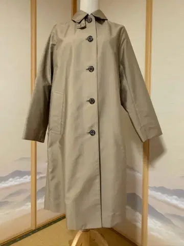 매킨토시 철학 코트 베이지