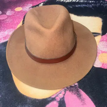 미국산 카멜 울 펠트 햇 깃털 장식