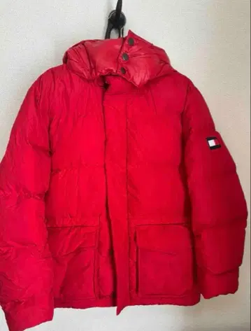 타미힐피거 레드 다운 자켓