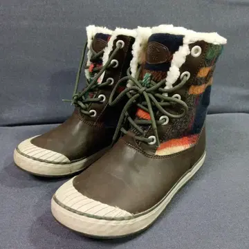 KEEN waterprof 새상품급 부츠