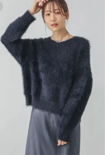 샤기 크루넥 풀오버 M