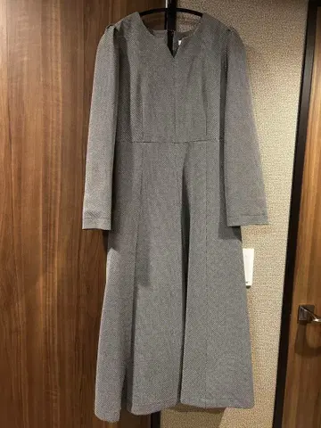 Sirin 도비 패턴 플레어 원피스 S