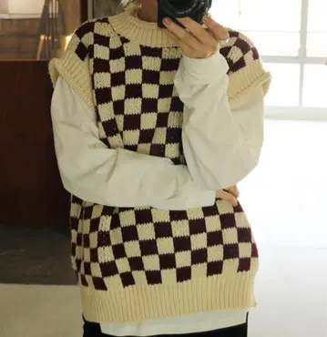 아에레 aere 체크 플래그 니트 베스트