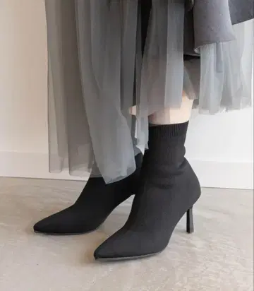 새상품급 RANDA 스트레치 니트 삭스 부츠 블랙 숏부츠