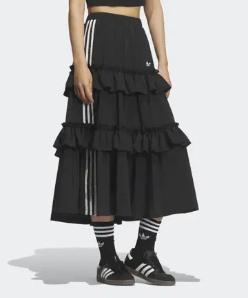 adidas 한국 한정판 티어드 플레어 스커트