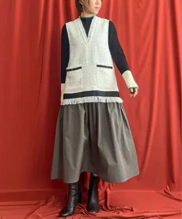 새상품 완판템 이번 시즌 레르비에 트위드 도킹 원피스