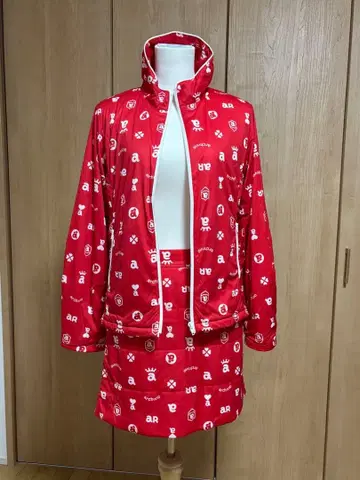 아르치비오 골프웨어 자켓과 스커트 셋업