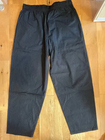 프레쉬 서비스의 코퍼레이트 이지 팬츠