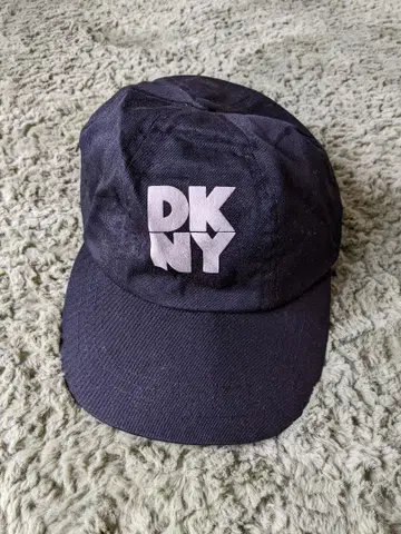 90s DKNY 블랙 캡
