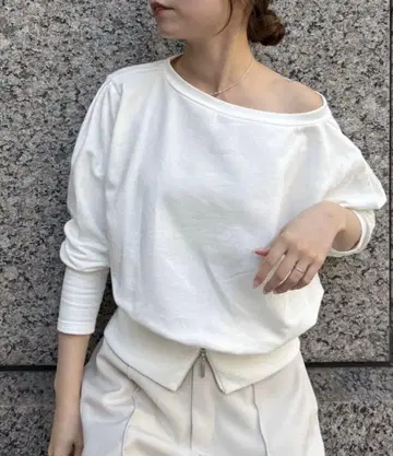 gemeil 보트넥 허리 지퍼 티셔츠 오프숄더