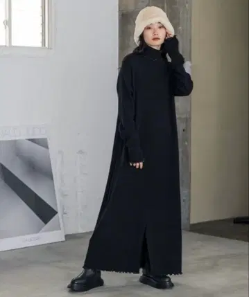 지나시스 터틀넥 슬릿 니트 롱 원피스 멜로우