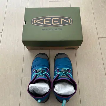 KEEN 키즈 부츠 23.5cm