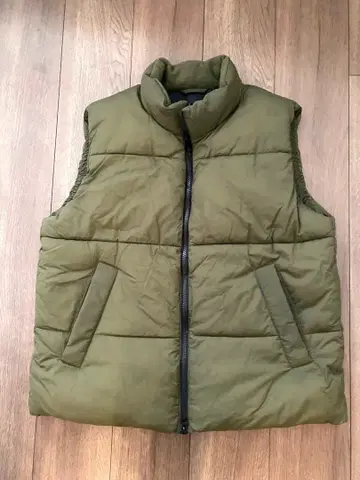 경량 충전솜 베스트 드라이 그리드 카키 M 사이즈 중고